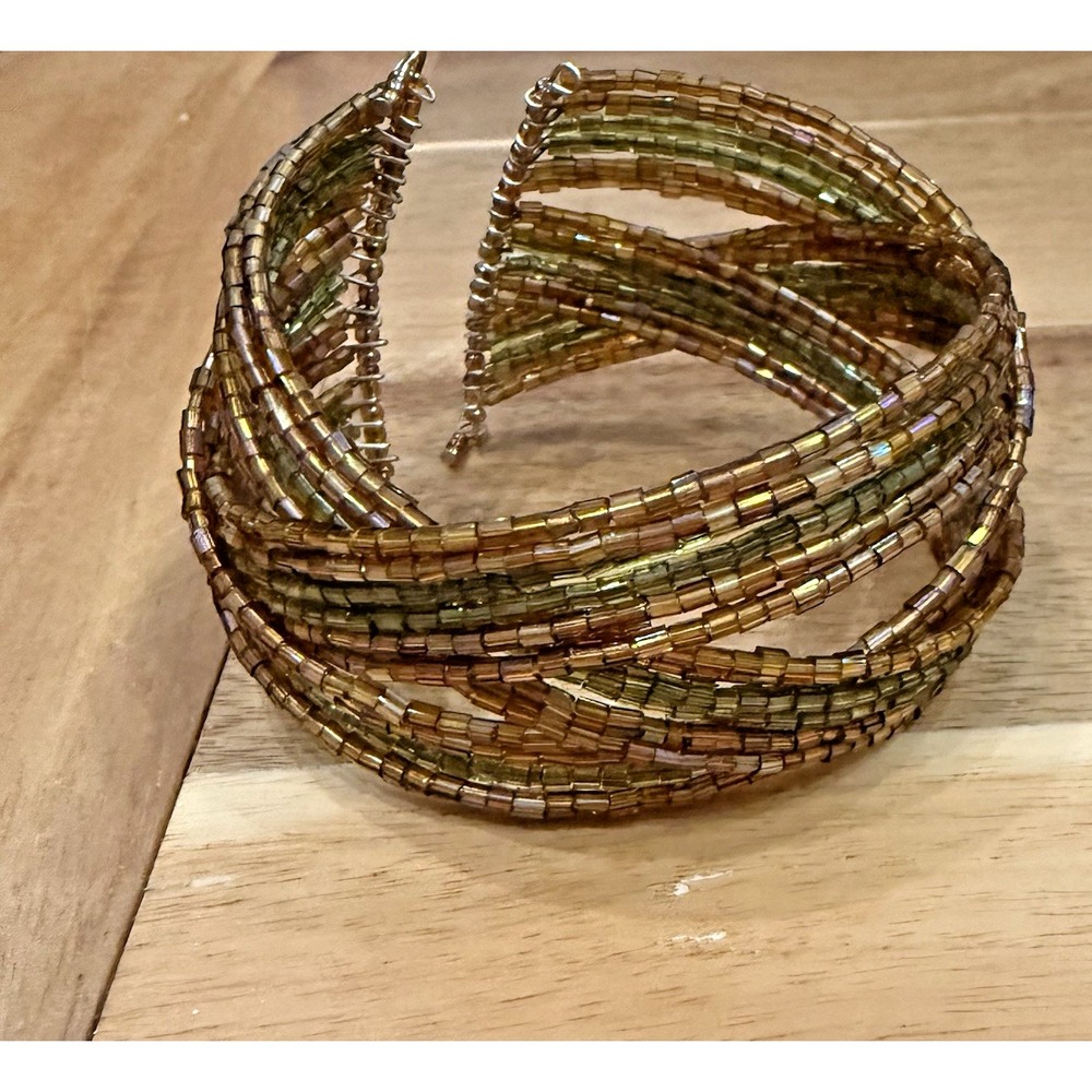 Vtg Handmade Braided Seed Bead Iridescent Tan Green Cuff Wire Bracelet Boho - Picture 3 of 6